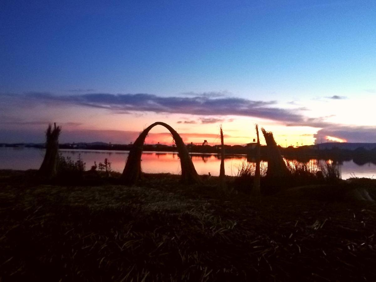 Lago Titicaca 푸노 외부 사진