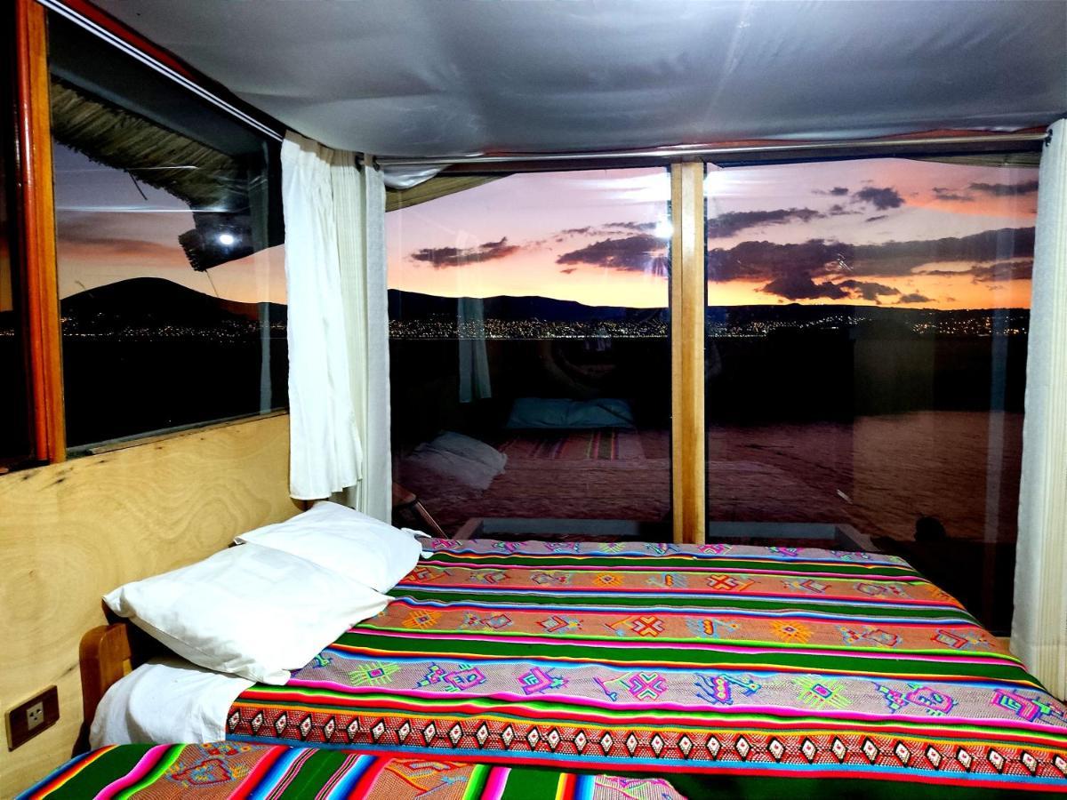 Lago Titicaca 푸노 외부 사진