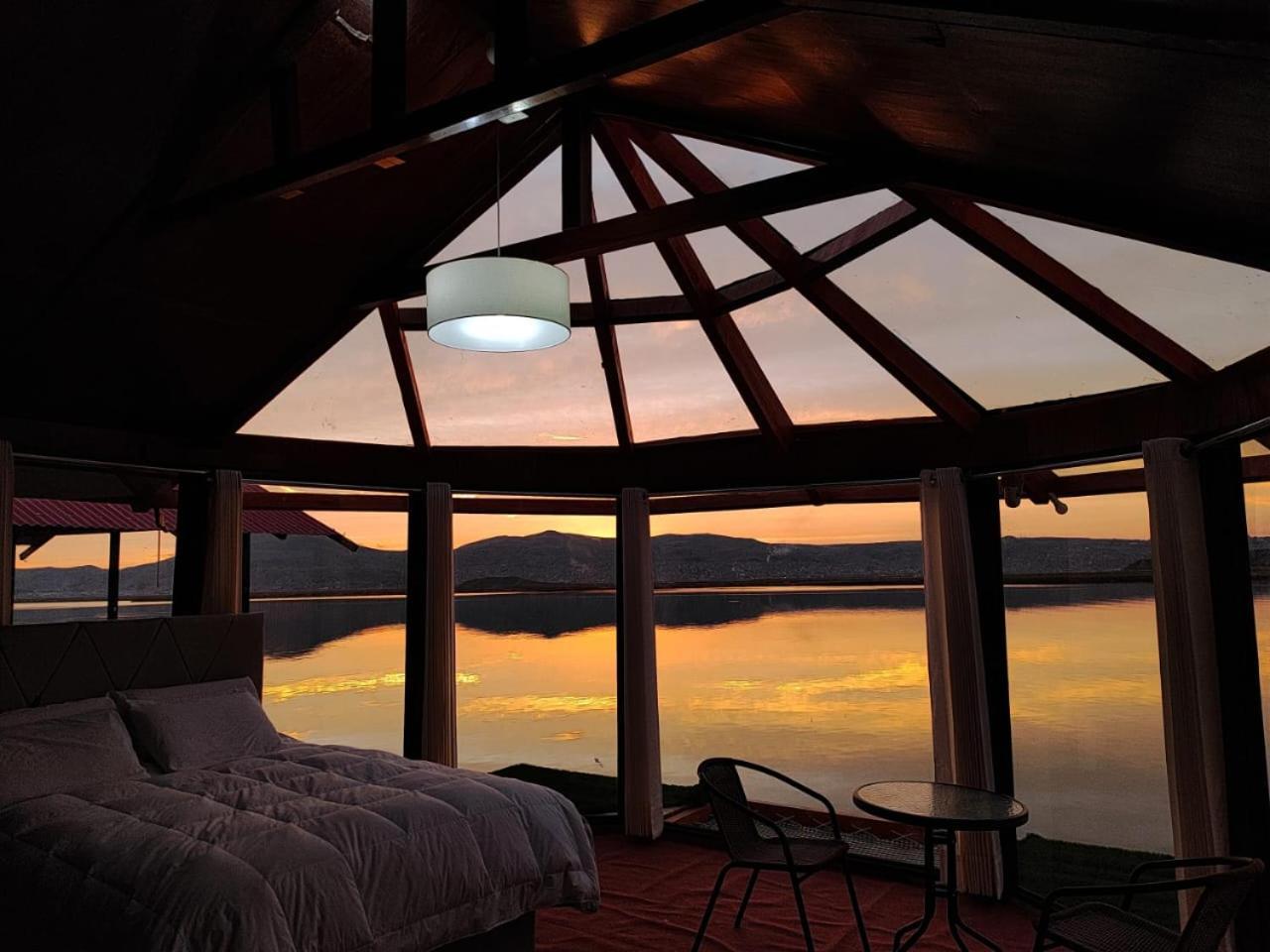 Lago Titicaca 푸노 외부 사진